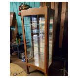 Very Nice Lighted Glass Shelf Curio Cabinet