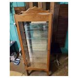 Very Nice Lighted Glass Shelf Curio Cabinet