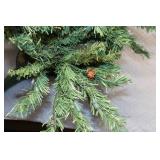 Pre-Lit Artificial Christmas Tree with Decorative Ornaments