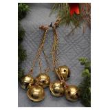 Christmas Wreaths and Decorative Accessories Collection