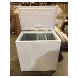 Vissani 6.9 cu. ft. Manual Defrost Chest Freezer with LED Light Type in White Garage Ready Damaged Customer Returns See Pictures