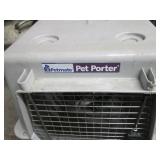 Petmate pet porter animal crate...