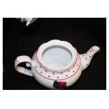 2004 Floral Hat theme Collectible Tea Pot