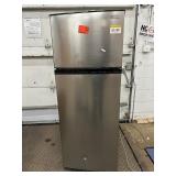 Vissani 7.1 cu. ft. Top Freezer Refrigerator in Stainless Steel Look scratches present customer return see pictures