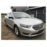 2014 Ford Taurus SE