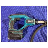 Makita BVR850 Cordless Concrete Vibrator Kit