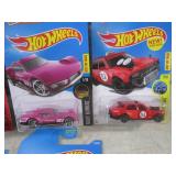 (EC1) Assorted Hot Wheels in Packag...