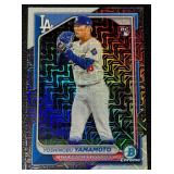 Yoshinobu Yamamoto RC Mojo Refractor 2924 Bowman Chrome #73 Rookie Baseball Card