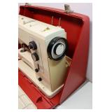 Vintage Bernina Record 830 Portable Sewing Machine in Case w/Manual…