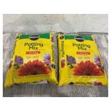 Miracle-Gro Potting Mix, For Container Plants, Flowers, Vegetables, Shrubs, Annuals, Perennials, Feeds up to 6 Months