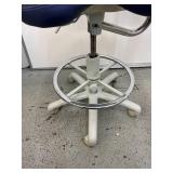 MSRP $2000 Brewer Premium EG9000 Series Dental Assistants Stool -thick, plush upholstery contoured 18" x 18" saddle-style seat provides correct weight distribution, pelvic tilt, & posture perfect 