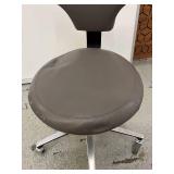 High Quality KeilHauer Pneumatic Height Adjustable Stool Chair - In Good Condition - Some Wear To Upholstery!