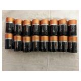 16 Duracell D Batteries