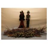 Vintage Winter Holiday Carolers Figurines with Decorative Garland