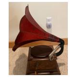 Antique Graphophone With Records (WORKS)