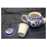 Blue Danube 5-Piece Tea Set with Teapot, Salt & Pepper Shakers, Spoon, and Bowl