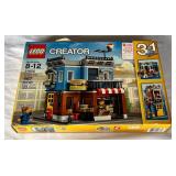 LEGO Creator Corner Deli 31050 467 Piece Set - New/Sealed