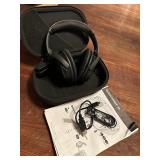 Bose Quiet Comfort 35 Wireless / Bluetooth Headphones - Customer Return - Used - Work