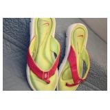 Nike Comfort Thong Sandals in Green and Pink - Size Unknown