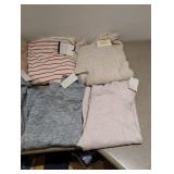 6 NEW WOMEN’S SWEATERS SIZE X-LARGE