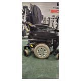 Quantum Q6 Edge Power Wheelchair (Used, Fully Operational) New ones sold online for over $22,000