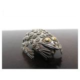 Great Looking Sterling Silver Frog Brooch