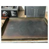 Blackstone Original 2-Burner 28" Propane Omnivore Griddle with Hard Cover