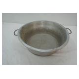 Aluminum dish pan