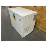 MAGIC CHEF Freezer Model HMCF9W3