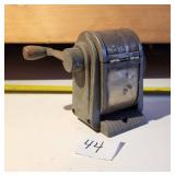 VINTAGE PENCIL SHARPENER