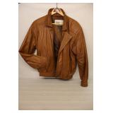 Vintage Ladies Cougar International Camel Suede Leather Satin-Lined Zipper Snap Jacket Coat