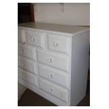 Vintage Pine Painted 9-Drawer Dresser...