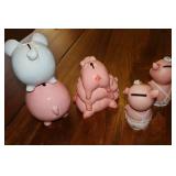 Collectible Vintage Pig Piggy Banks...