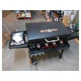 Blackstone 36in. Griddle with Hood & Front Shelf - Costco Exclusive - Minor Scratches / Minimal USE