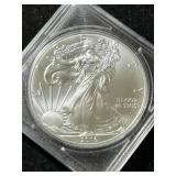 2016 AMERICAN SILVER EAGLE 1 TROY OZ .999 FINE SILVER IN CASE