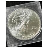 2015 AMERICAN SILVER EAGLE 1 TROY OZ .999 FINE SILVER IN CASE