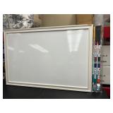 White Board With Dry Erase Markers / Eraser