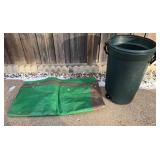 Set of 1 Rubbermaid 32-Gallon Trash Can with 1 Heavy-Duty Green Tarp