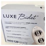 Bathroom Items Child Toilet Seat Luxe Bidet Two Matt Black Hooks New Open Box