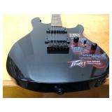 Very Nice Condition PEAVEY AT-200 Electric Guitar