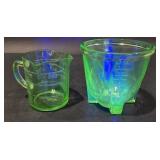 Green Uranium Vintage Measuring Cups