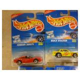 8 Mattel Hot Wheels Cars