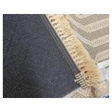 Off the Loom Accent Rug 30 x 45"...