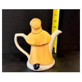 Vintage JAMES SADLER Sherlock Holmes Tea Pot