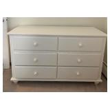 Stylish White Six Drawer Dresser