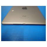 Apple iPad Mini 4th Gen A1538 // 128GB of storage // WIFI Only Model // Includes Charging Cable