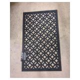 Wrought Iron Decorative Doormat with Geometric Design