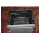 Rubbermaid ActionPacker Storage Container with Reinforced Lid