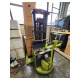 Forklift - Clark SP30 walk behind lift truck