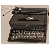 Vintage Quiet Deluxe Typewriter